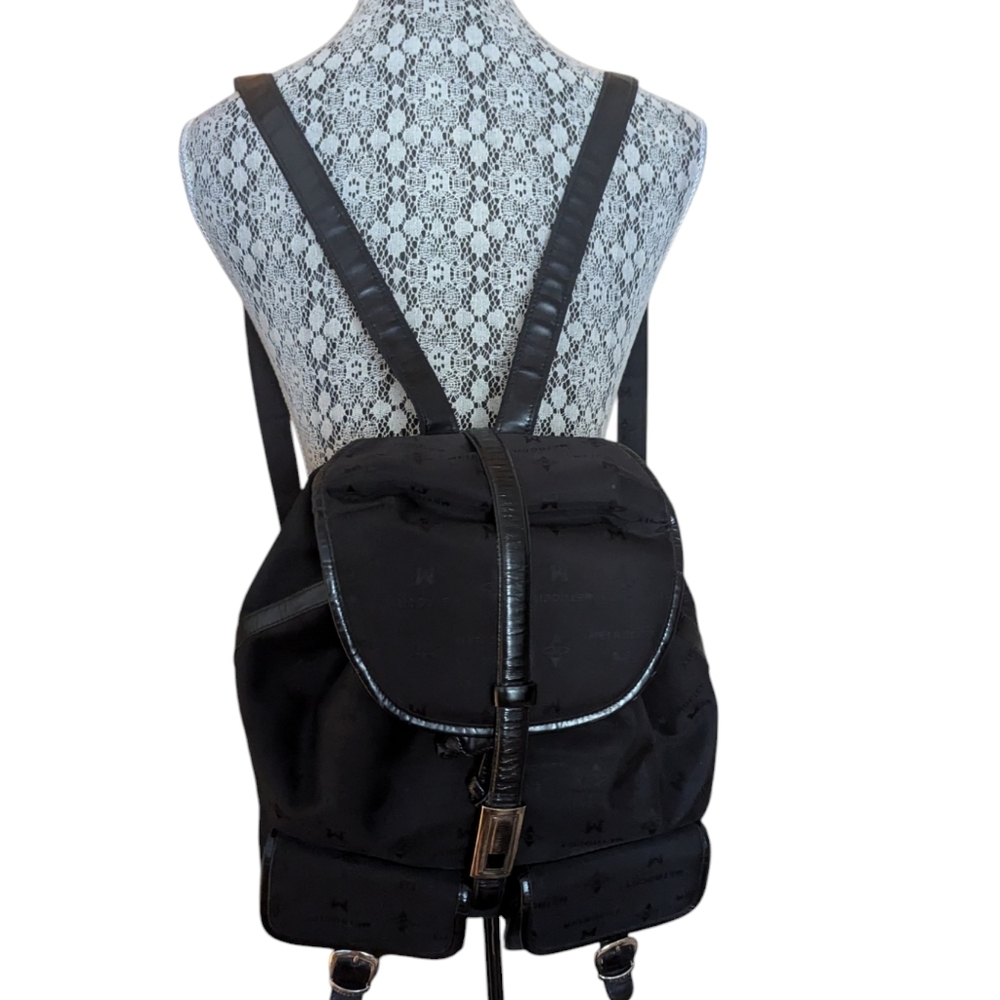 Metrocity Jacquard Backpack - Picture 4 of 15